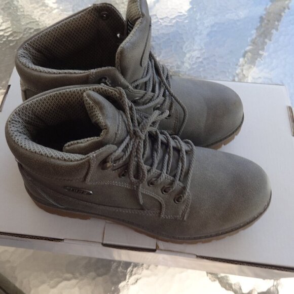 LUGZ Mantle Mid women's size 9 Grey desert style boots slip resistant mid weight - Picture 10 of 16